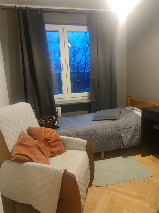 U Cioci Lutki Urocze Mieszkanie Z Balkonem Cracovia Exterior foto