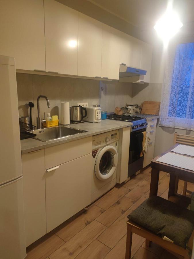 U Cioci Lutki Urocze Mieszkanie Z Balkonem Cracovia Exterior foto